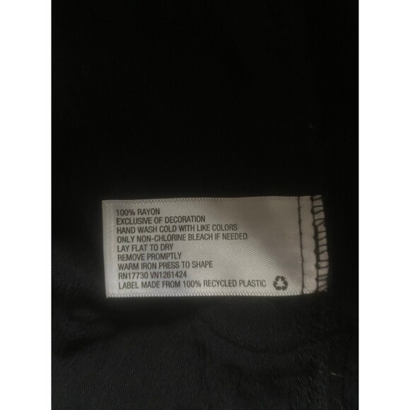 Xhiliration cute black fancy flowing lace trim summer romper medium loose fit - Picture 7 of 9